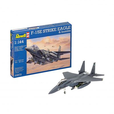 Revell F-15E Strike Eagle & Bombs makett 1:144 (3972)