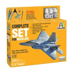   Italeri: F-22 Raptor repülőgép makett - komplett szett, 1:72