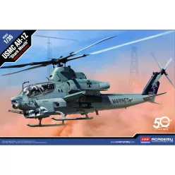   Helikopter modell 12127 - USMC AH-1Z "Shark Mouth" (1:35)