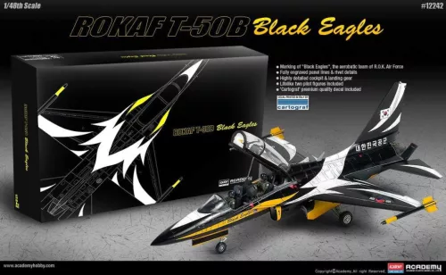 Repülőgép modell 12242 - ROKAF T-50B "BLACK EAGLES" (1:48)