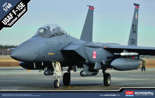 Repülőgép modell 12295 - F-15E "Seymour Johnson" (1:48)