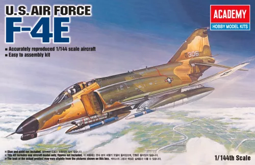 Repülőgép modell 12605 - F-4E (1:144)