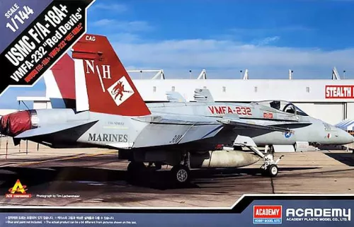 Repülőgép modell 12627 - USMC F/A-18A+ VMFA-232 "Red Devils" (1:144)