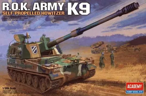 Katonai modell 13219 - R.O.K. ARMY K-9 SPG (1:35)