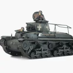   Tank modell 13313 - German Command Tank Pz.bef.wg 35(t) (1:35)