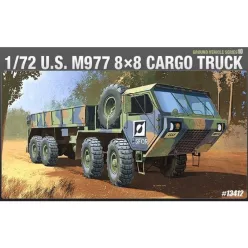 Katonai modell 13412 - M977 8X8 OSHKOSH (1:72)
