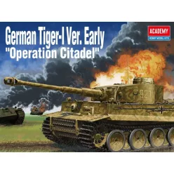   Tank modell 13509 - German Tiger-I Ver. EARLY "Operation Citadel" (1:35)