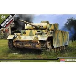   Katonai modell 13545 - German Panzer III Ausf.L "Battle of Kursk" (1:35)