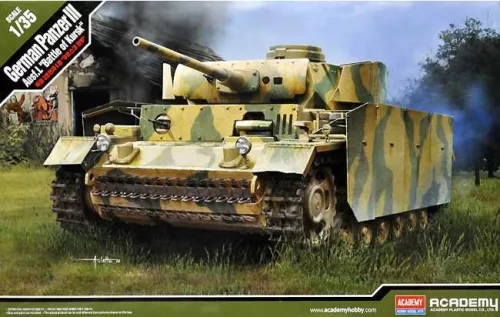 Katonai modell 13545 - German Panzer III Ausf.L "Battle of Kursk" (1:35)