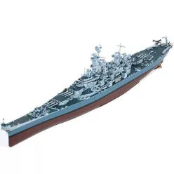 Modell  14401 - USS Missouri BB-63 (1:400)